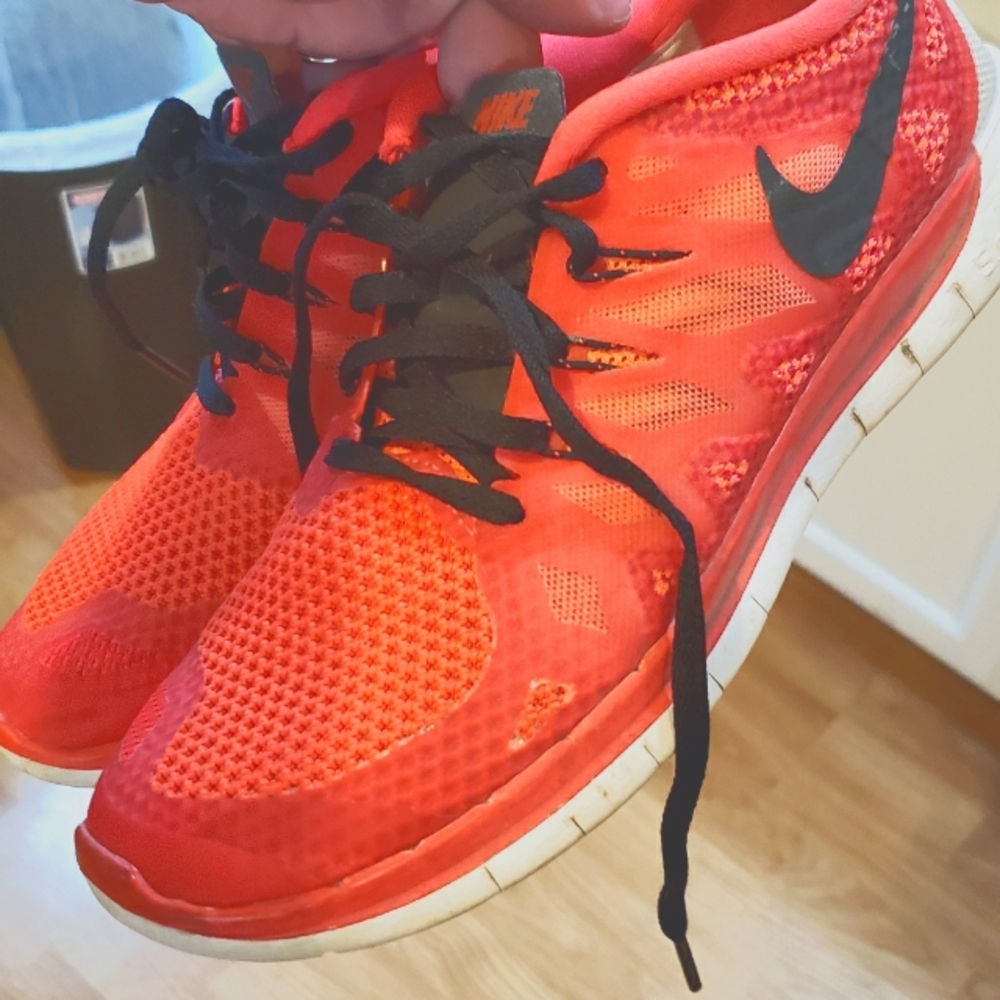Nike cross trainers size 5.5Y